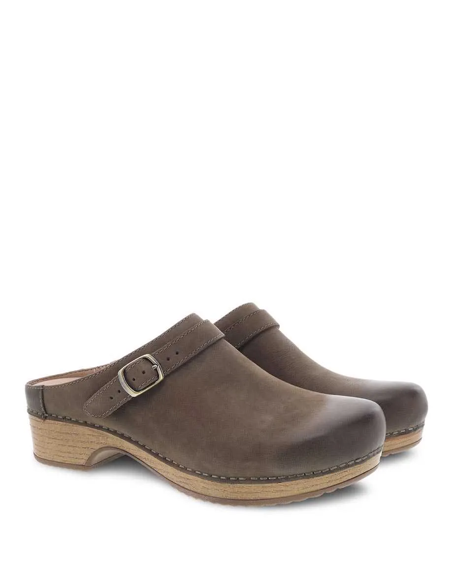 DANSKO WOMEN'S BERRY MULE- 9421871600